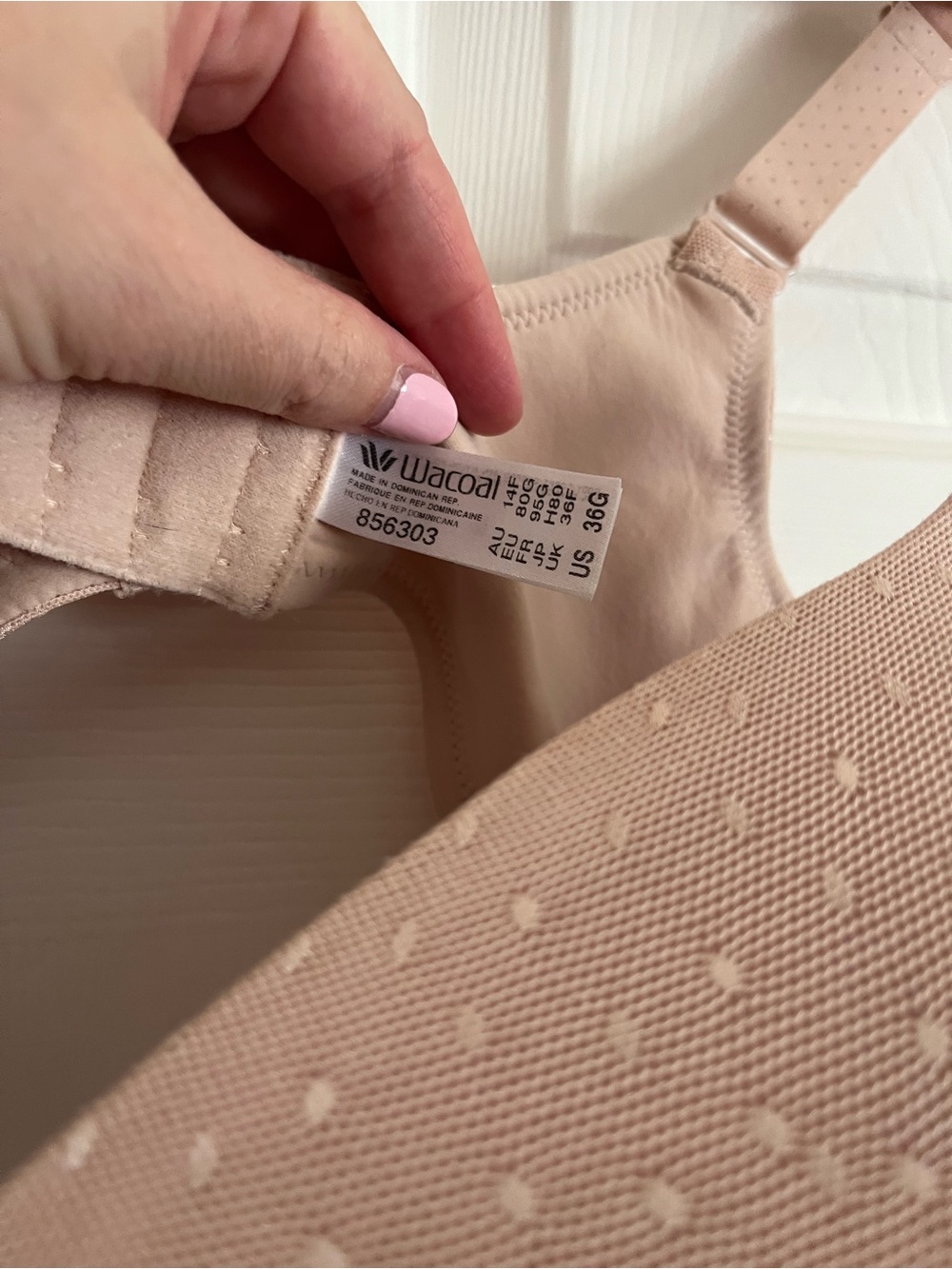 Wacoal • Smooth Wireless Bra in Blush - Picture 2 of 3